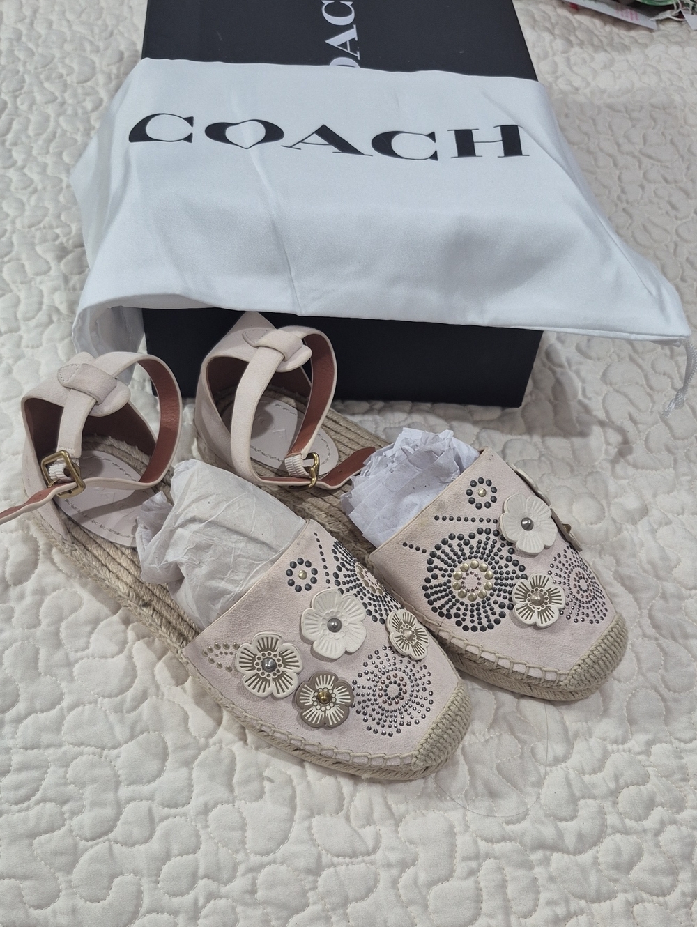 COACH Blush Floral Studded Espadrille Sandals Size 6B
